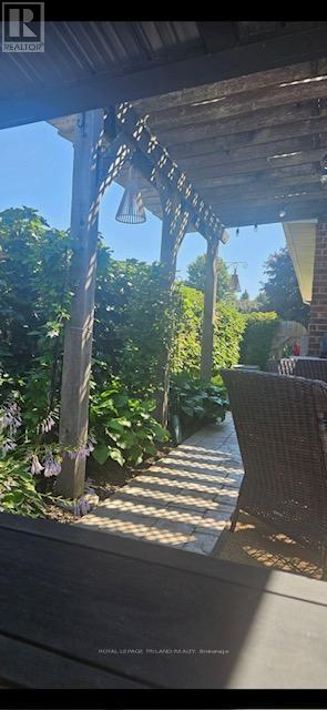 












379 SHERWOOD AVENUE

,
Central Elgin (Belmont),




Ontario
N0L1B0

