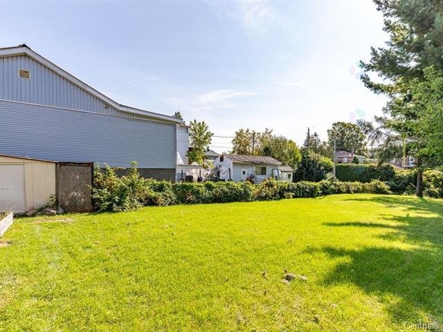 









3940


Boul. Lévesque O.

,
Laval (Chomedey),




QC
H7W2N9

