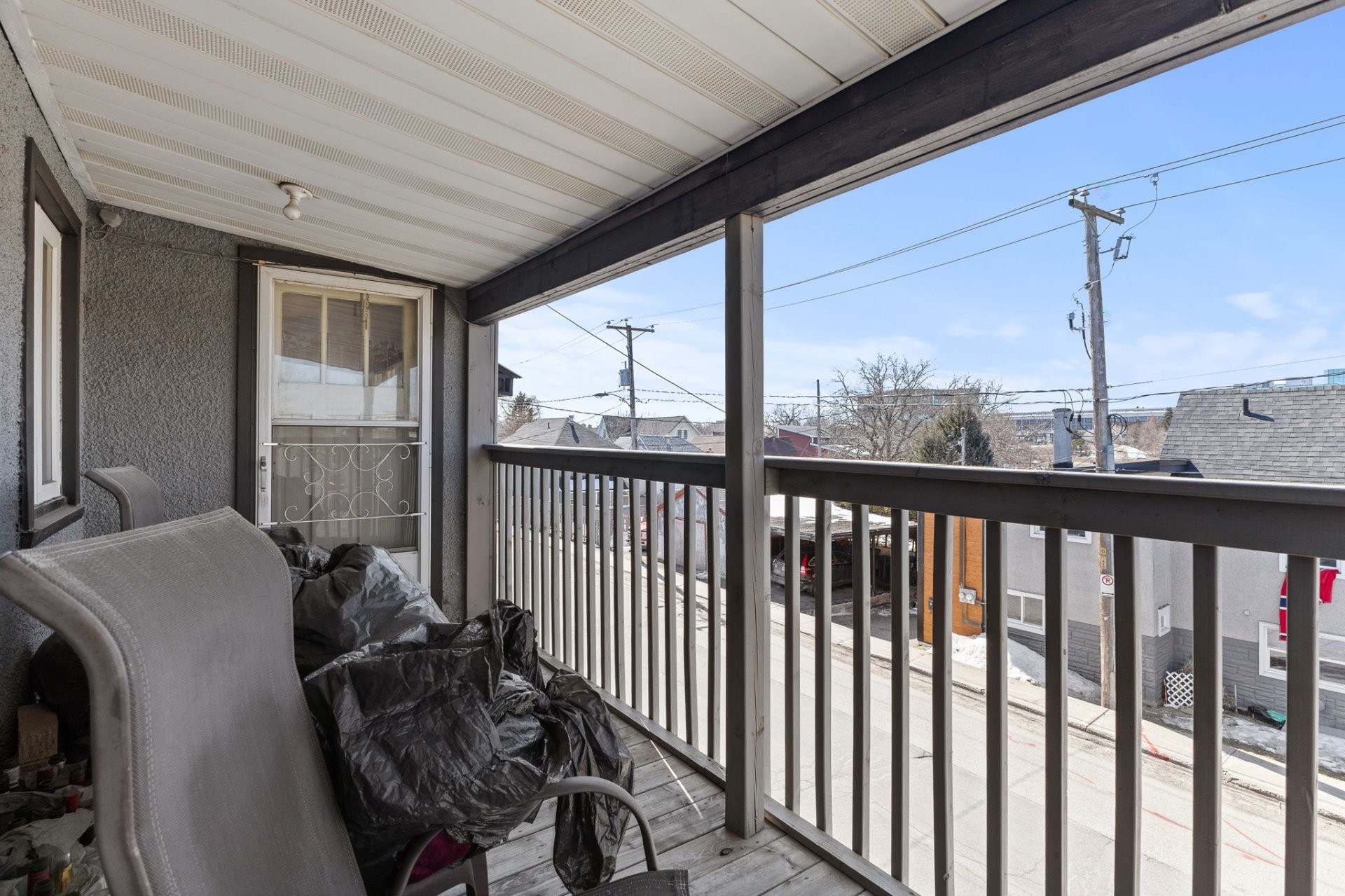 









12


Rue Charlevoix

,
Gatineau (Hull),




QC
J8X1P1

