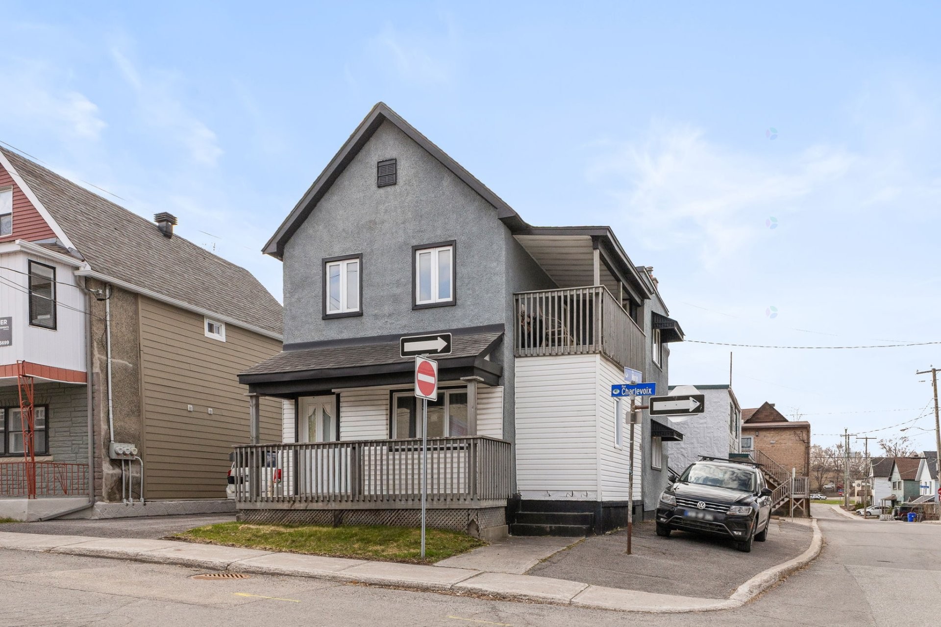 









12


Rue Charlevoix

,
Gatineau (Hull),




QC
J8X1P1

