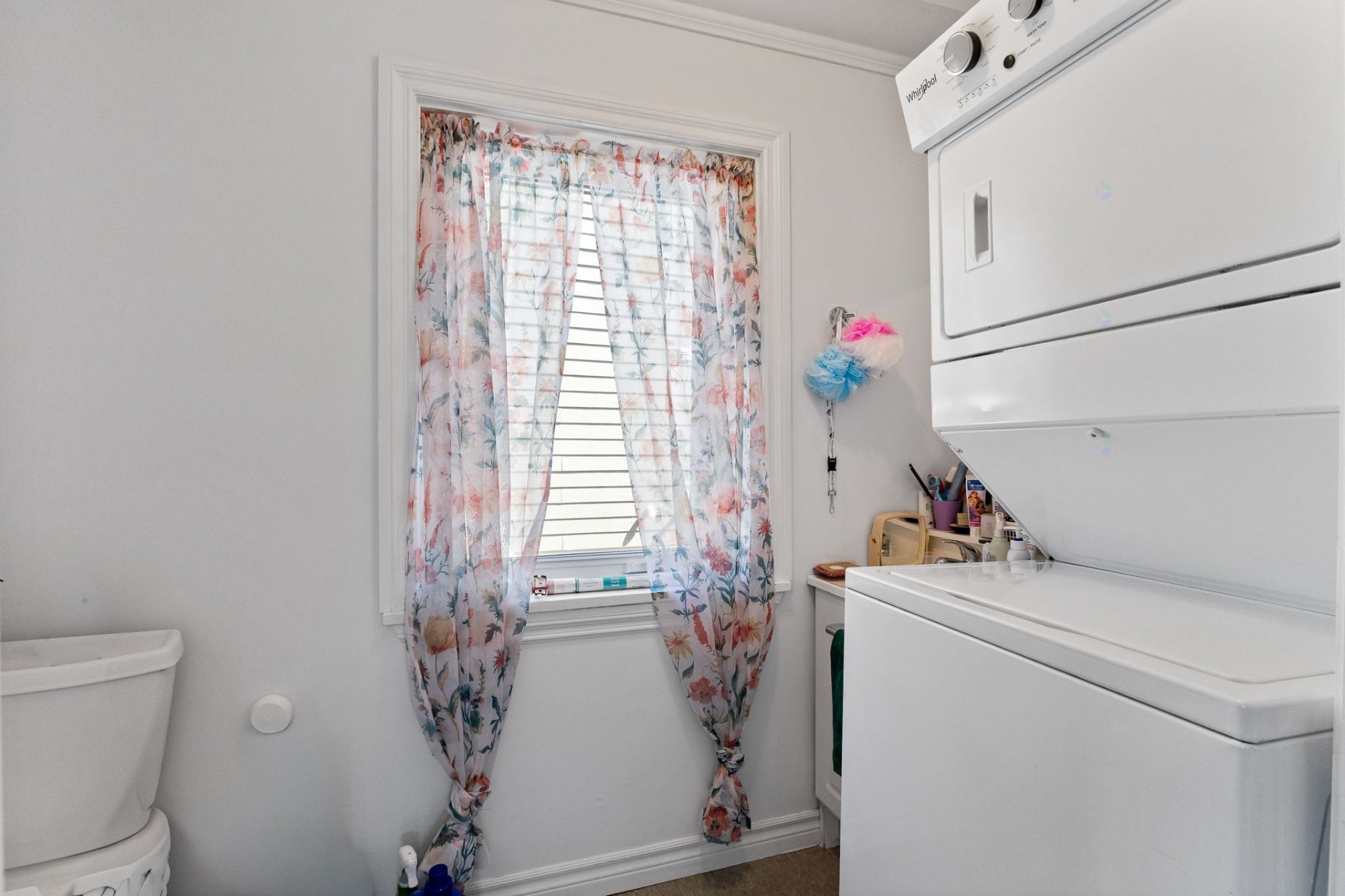 









12


Rue Charlevoix

,
Gatineau (Hull),




QC
J8X1P1

