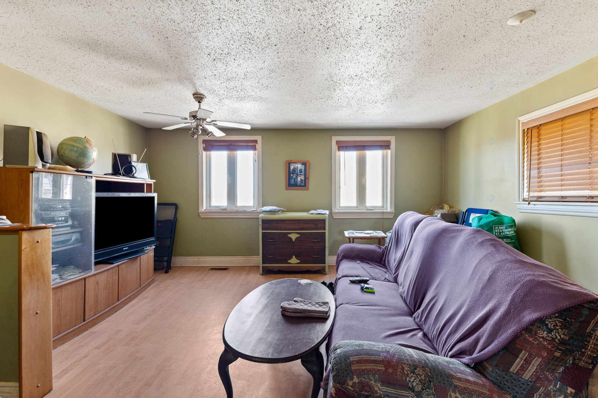 









12


Rue Charlevoix

,
Gatineau (Hull),




QC
J8X1P1

