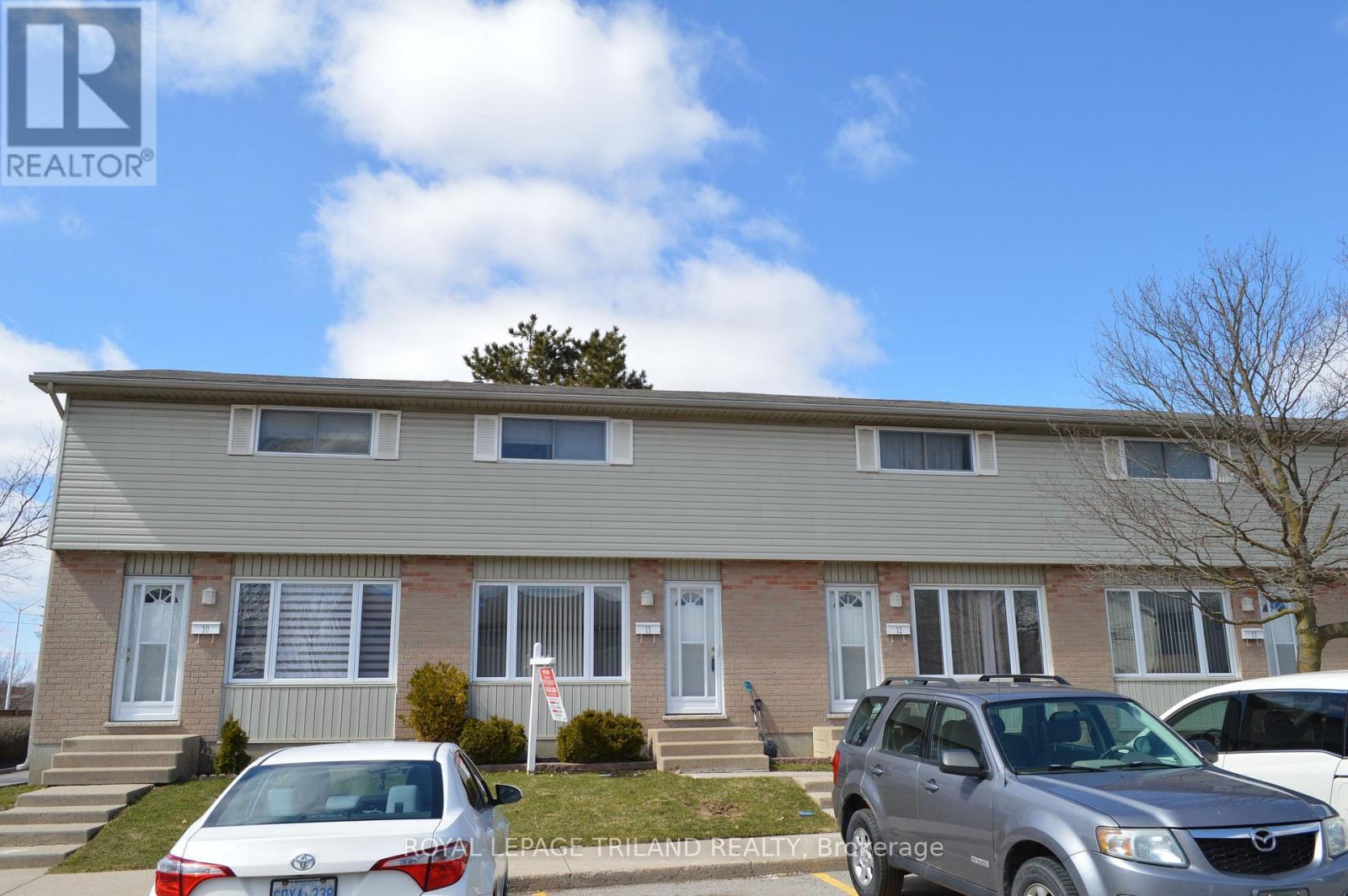 












11 - 1095 JALNA BOULEVARD

,
London South (South X),




Ontario
N6E2Y7


