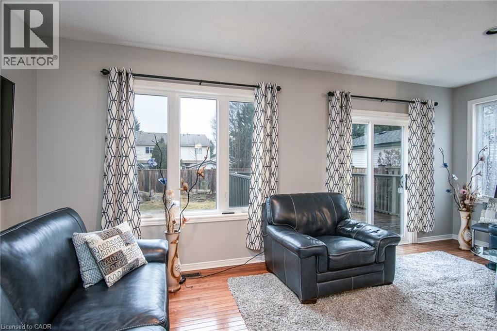 












236 DARTMOOR Crescent

,
Waterloo,




Ontario
N2K2S9

