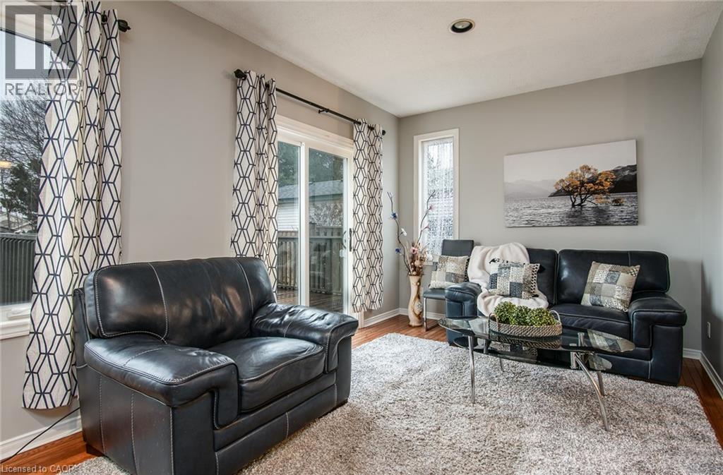 












236 DARTMOOR Crescent

,
Waterloo,




Ontario
N2K2S9

