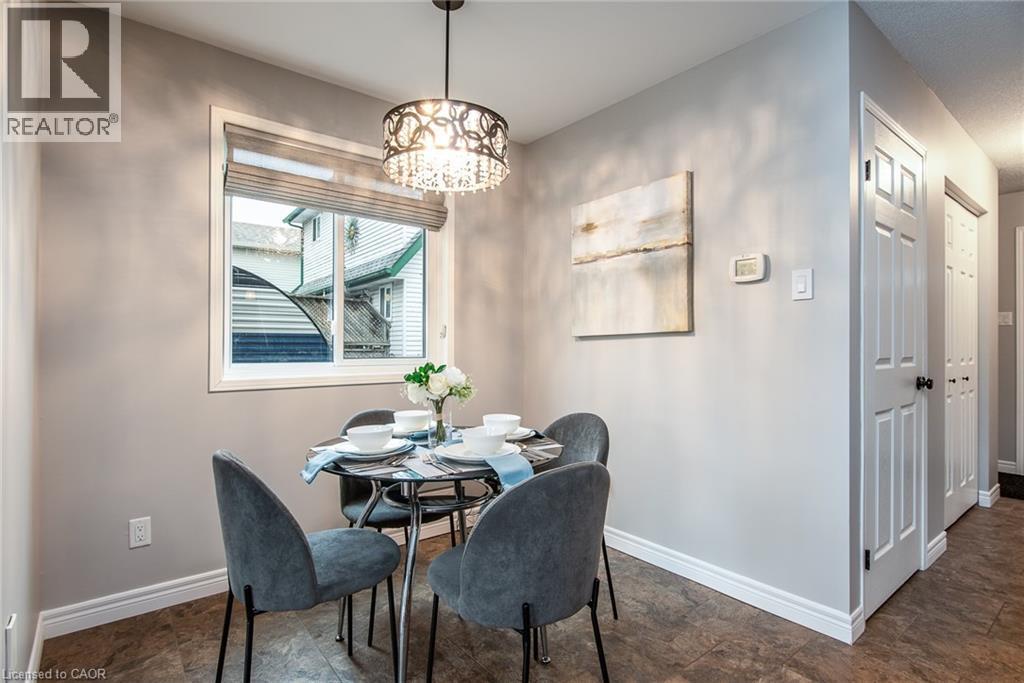 












236 DARTMOOR Crescent

,
Waterloo,




Ontario
N2K2S9

