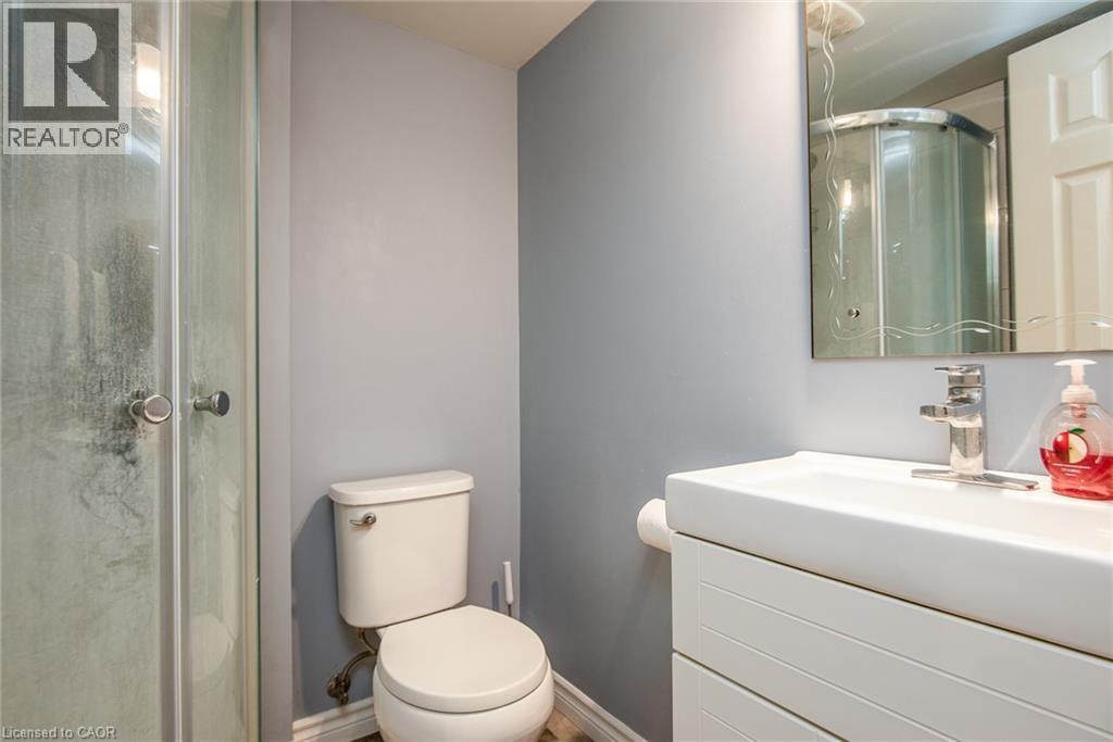 












236 DARTMOOR Crescent

,
Waterloo,




Ontario
N2K2S9

