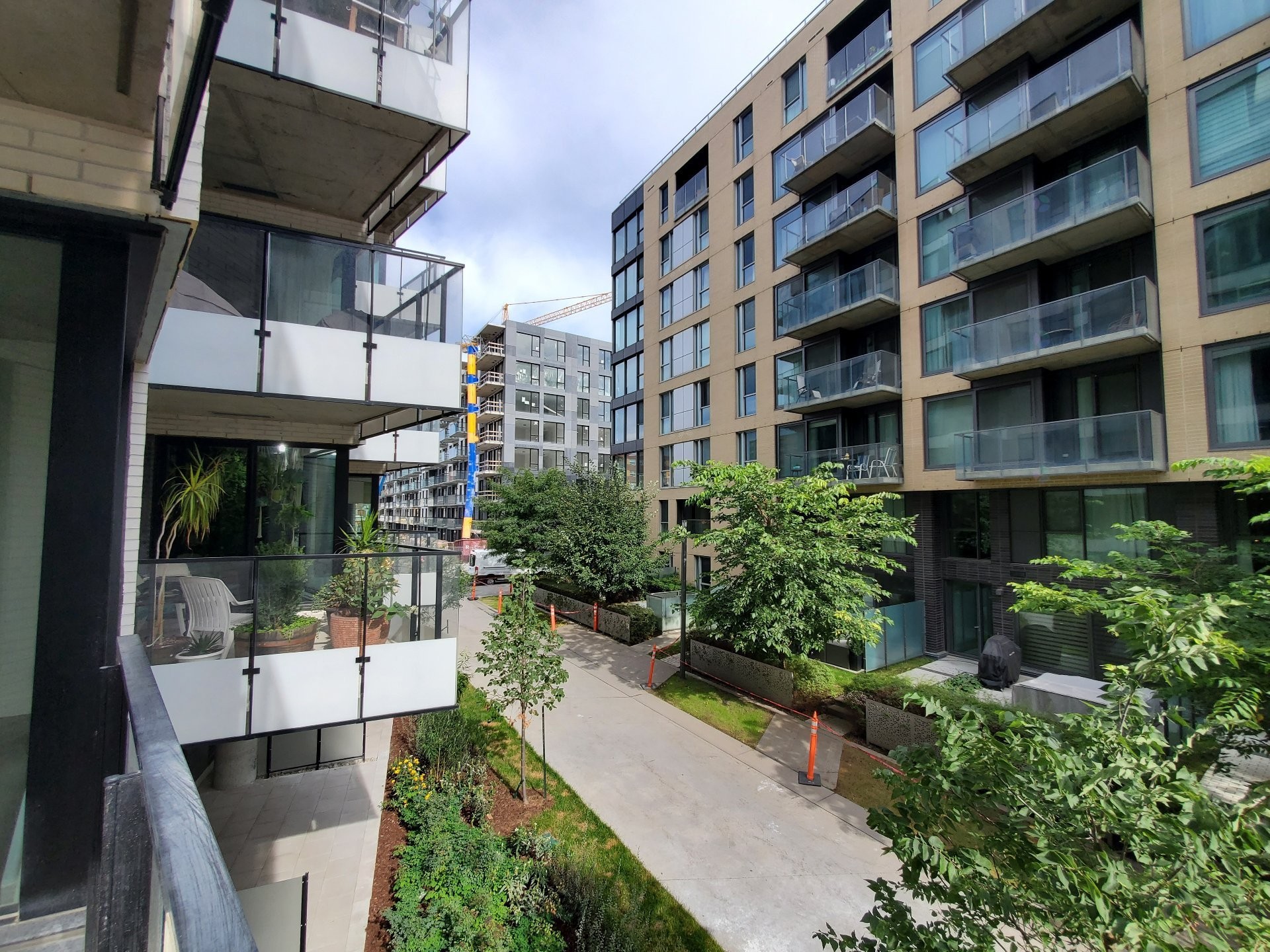 









1550


Rue des Bassins

, 220,
Montréal (Le Sud-Ouest),




QC
H3C0W5

