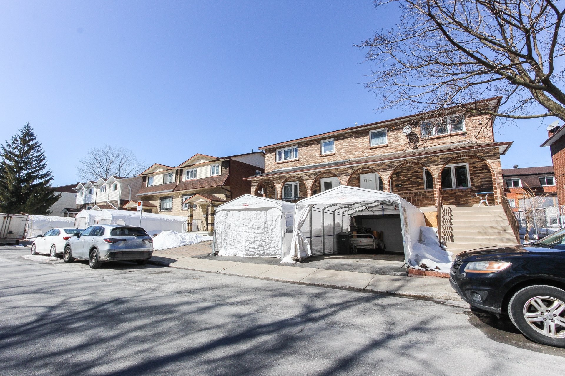 









5103


Rue Campbell

,
Laval (Chomedey),




QC
H7W4Y5

