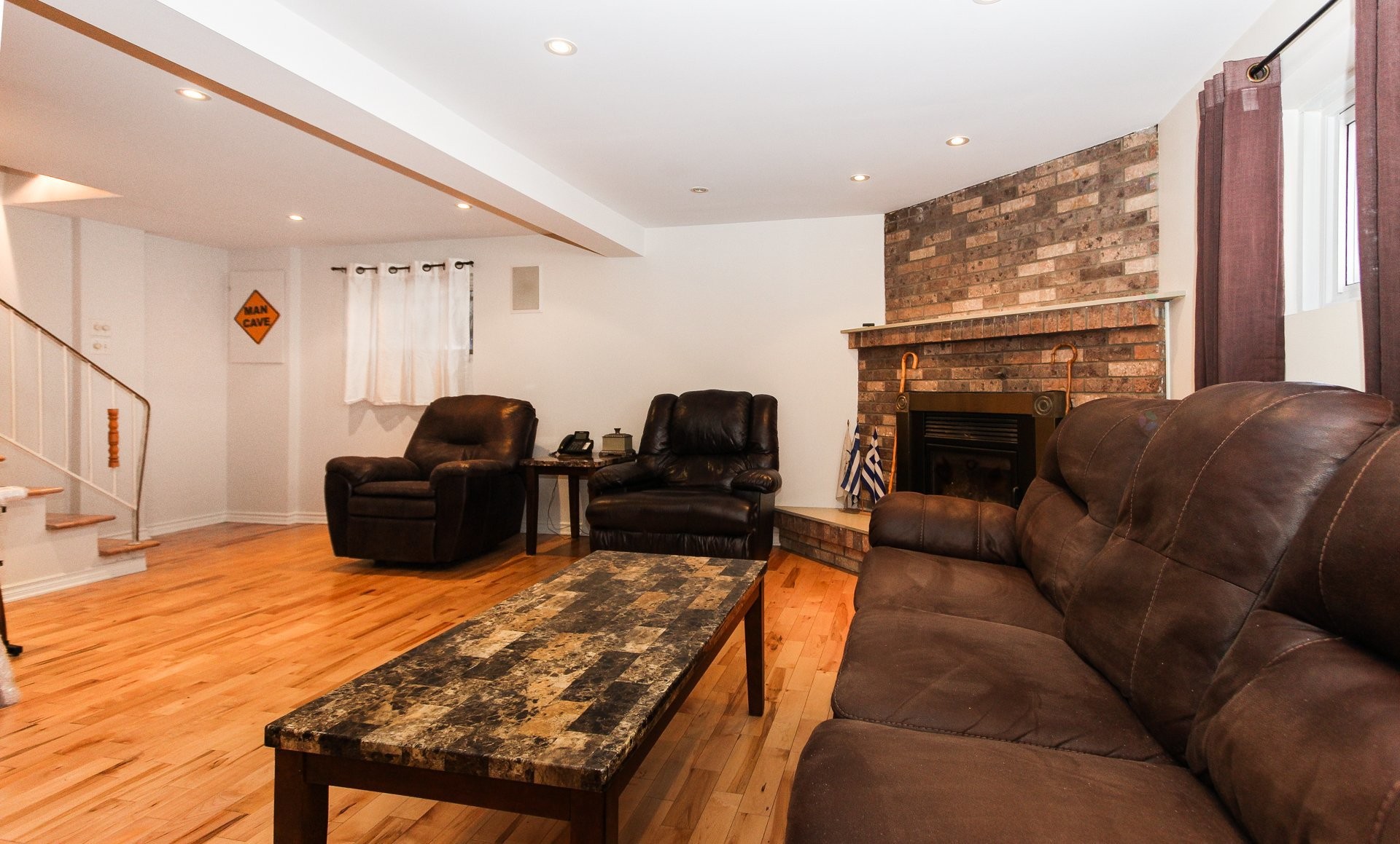 









5103


Rue Campbell

,
Laval (Chomedey),




QC
H7W4Y5

