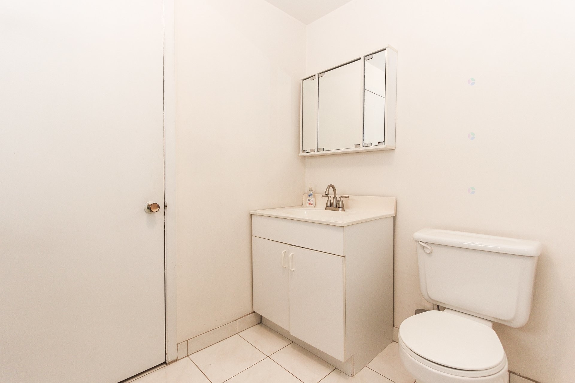 









5103


Rue Campbell

,
Laval (Chomedey),




QC
H7W4Y5

