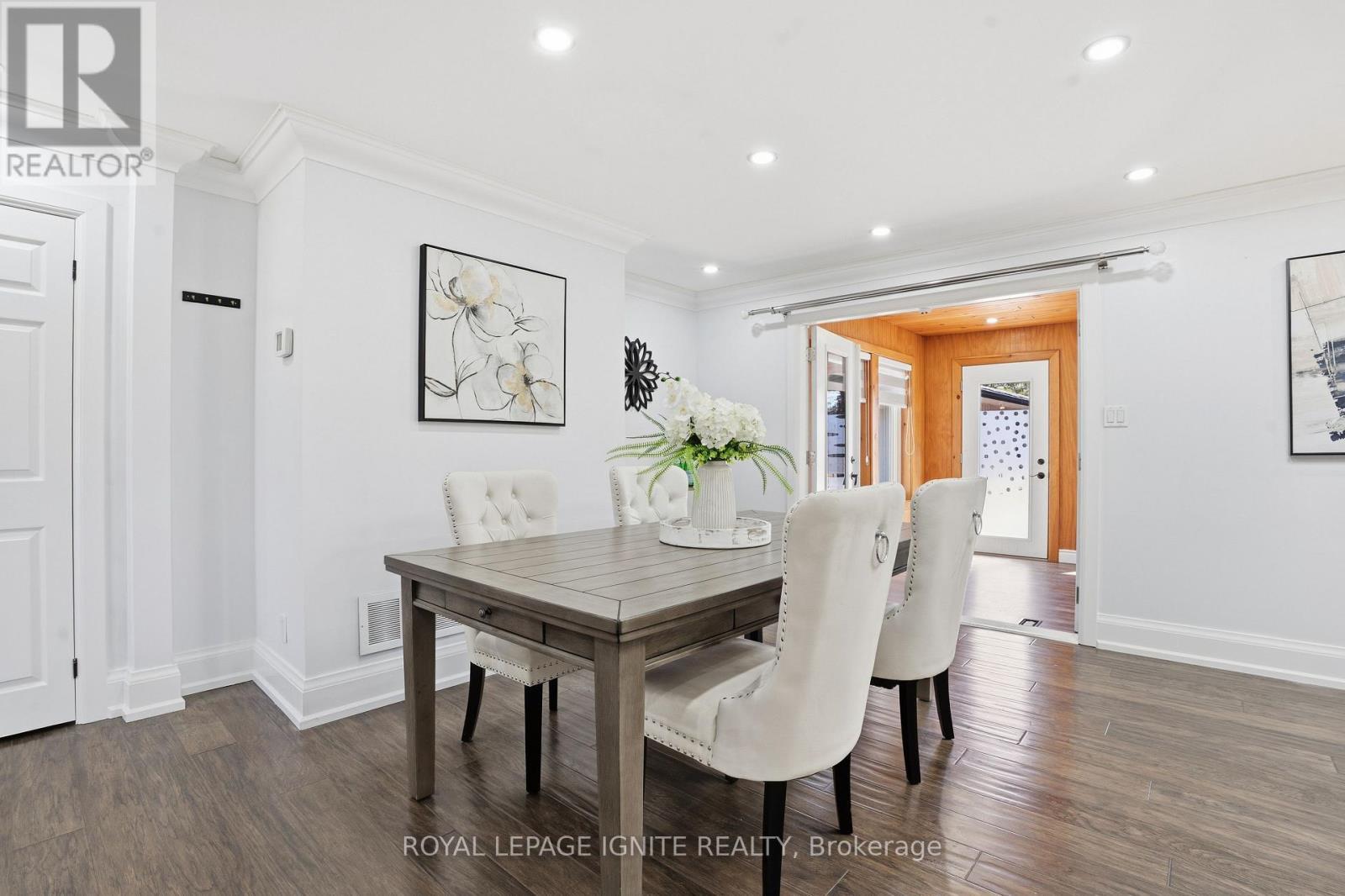 












930 OLD DERRY ROAD

,
Mississauga,




Ontario
L5W1A1


