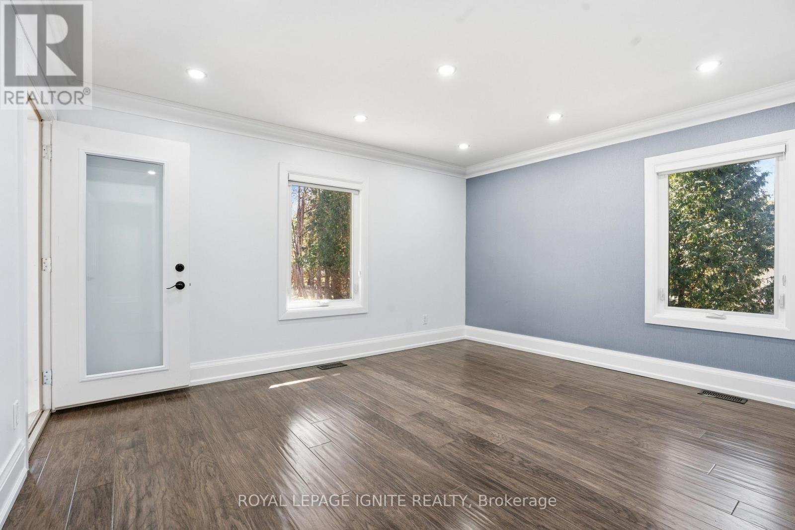 












930 OLD DERRY ROAD

,
Mississauga,




Ontario
L5W1A1

