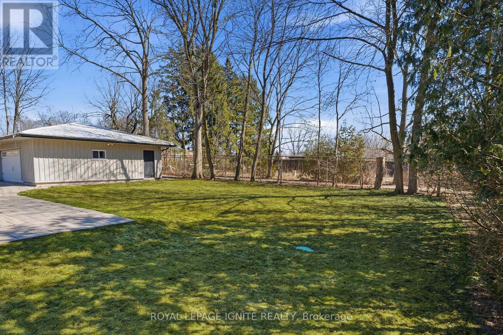 












930 OLD DERRY ROAD

,
Mississauga,




Ontario
L5W1A1

