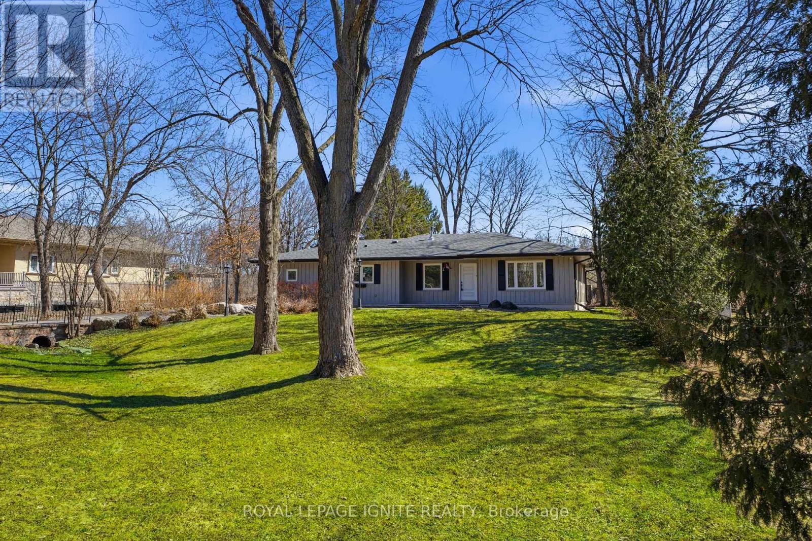 












930 OLD DERRY ROAD

,
Mississauga,




Ontario
L5W1A1

