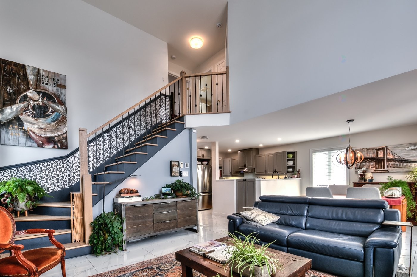 









96


Rue Mansart

,
Saint-Jean-sur-Richelieu,




QC
J2W1L3

