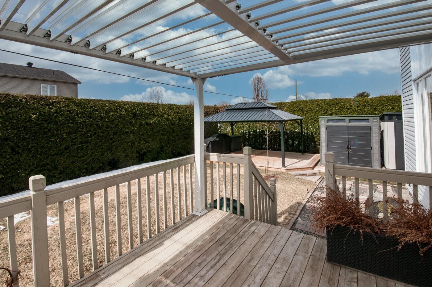









96


Rue Mansart

,
Saint-Jean-sur-Richelieu,




QC
J2W1L3

