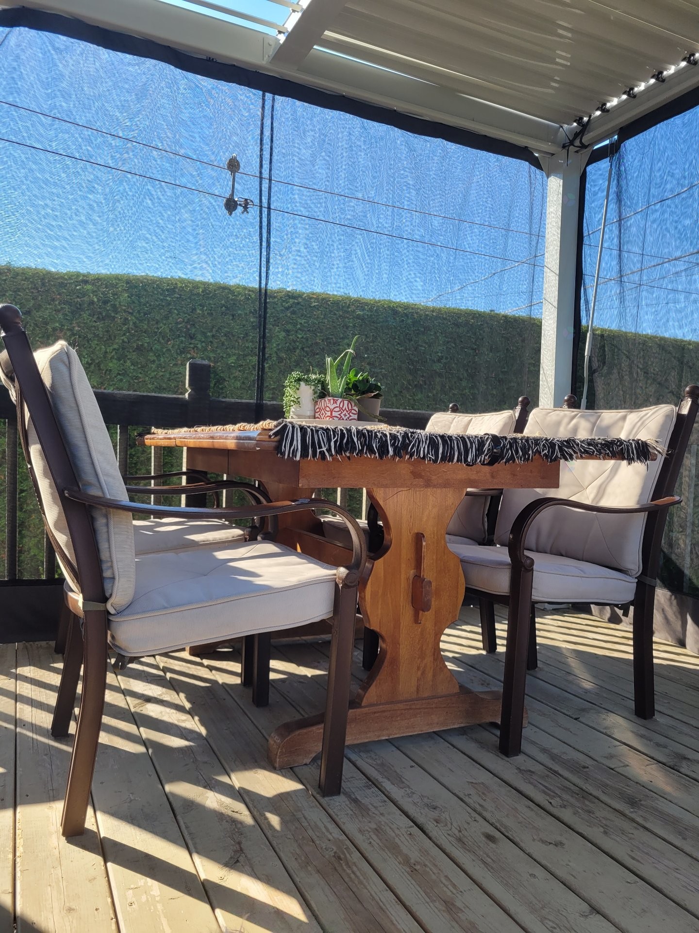 









96


Rue Mansart

,
Saint-Jean-sur-Richelieu,




QC
J2W1L3

