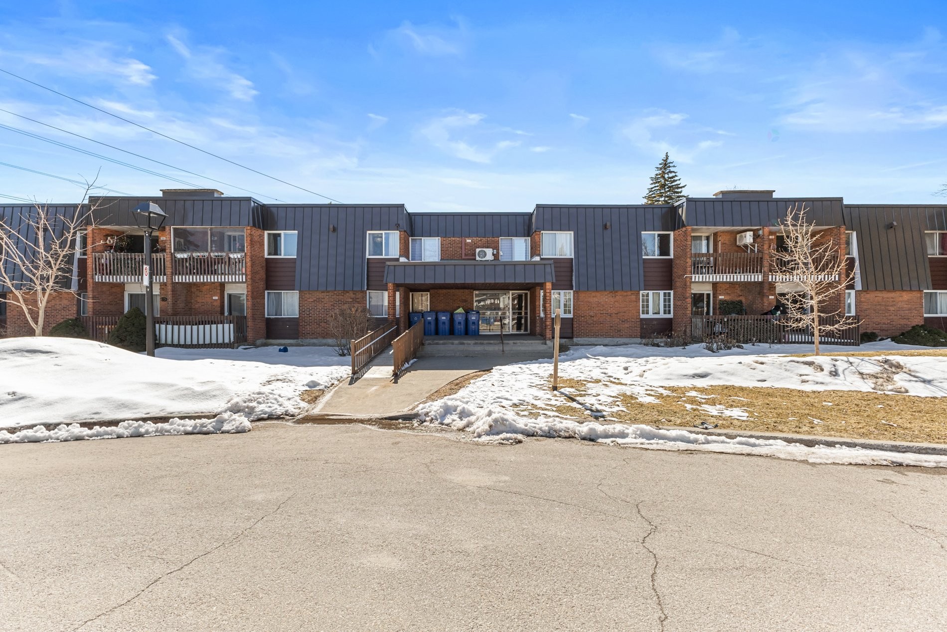 









103


Rue Angora

, 104,
Dollard-des-Ormeaux,




QC
H9B1W6

