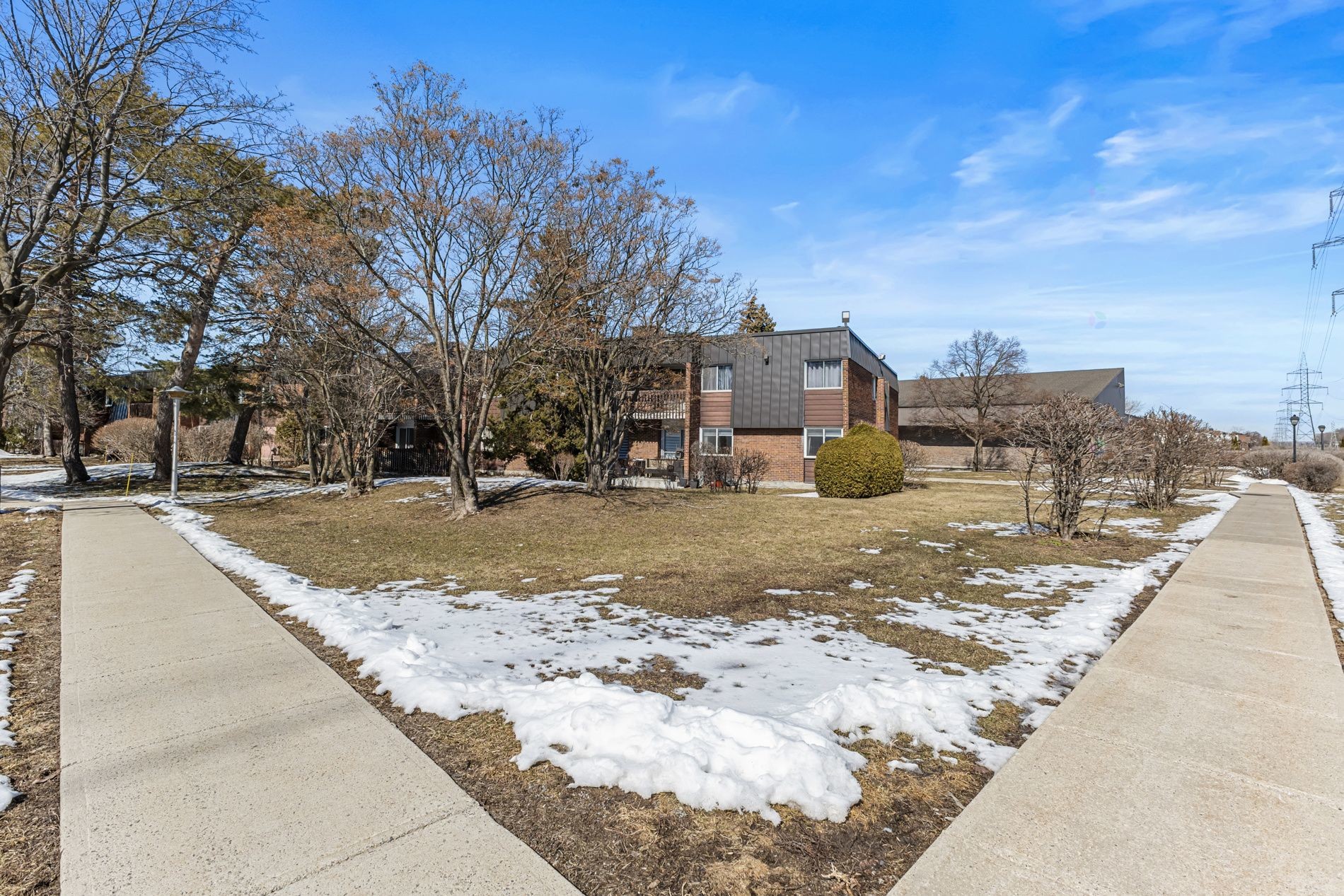 









103


Rue Angora

, 104,
Dollard-des-Ormeaux,




QC
H9B1W6

