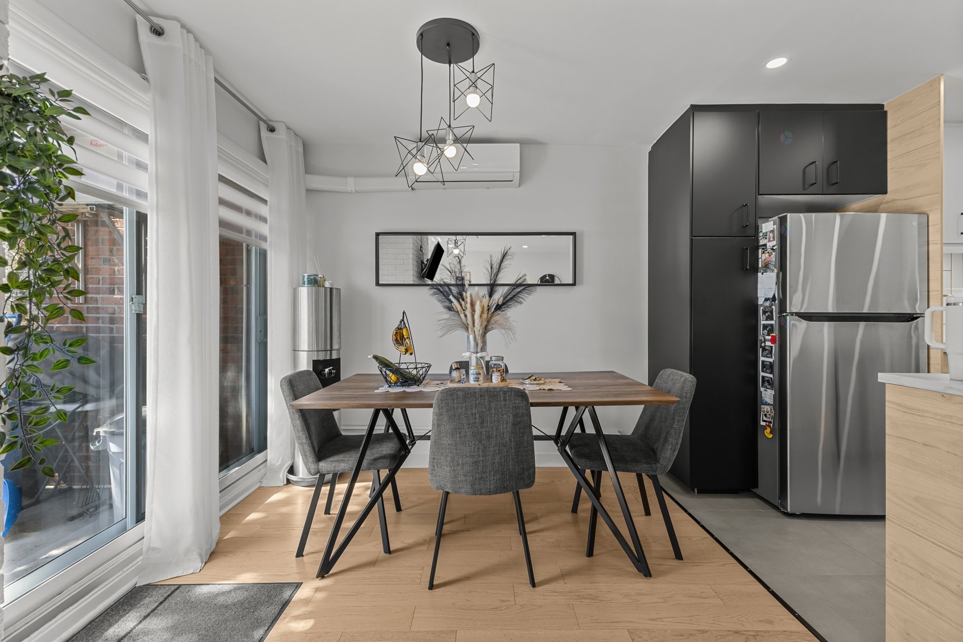 









103


Rue Angora

, 104,
Dollard-des-Ormeaux,




QC
H9B1W6

