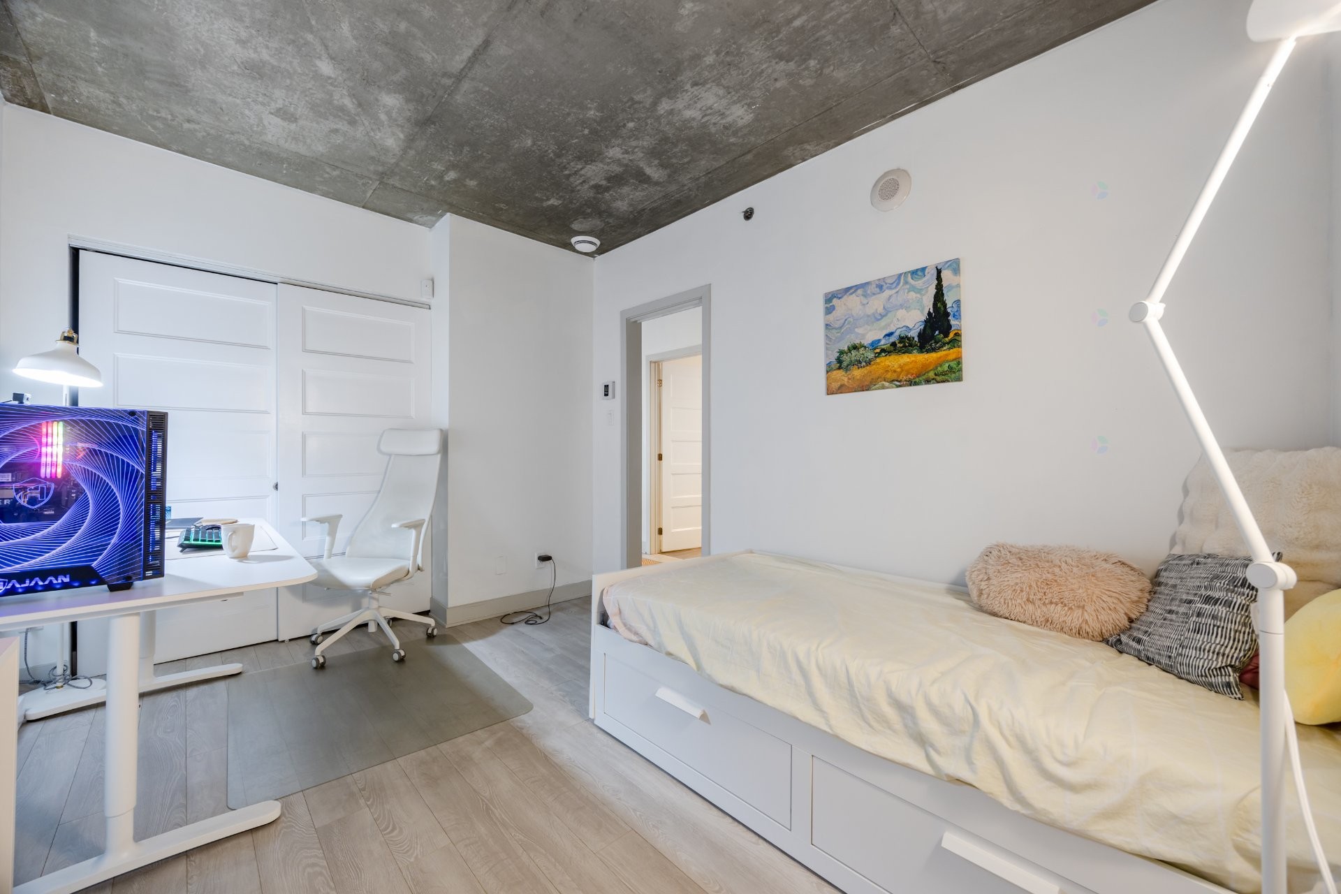 









190


Rue Murray

, 205,
Montréal (Le Sud-Ouest),




QC
H3C2C7

