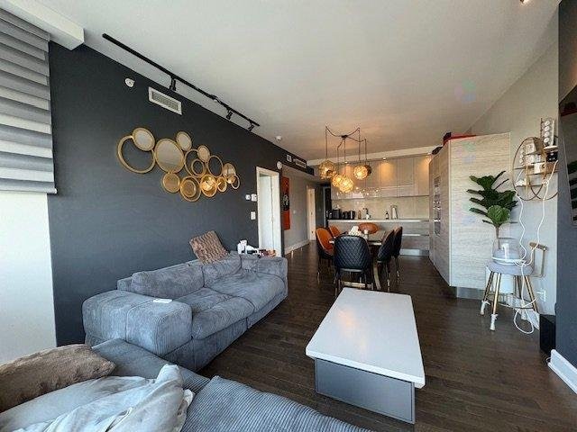 









1310


Boul. René-Lévesque O.

, 2502,
Montréal (Ville-Marie),




QC
H3G0B8

