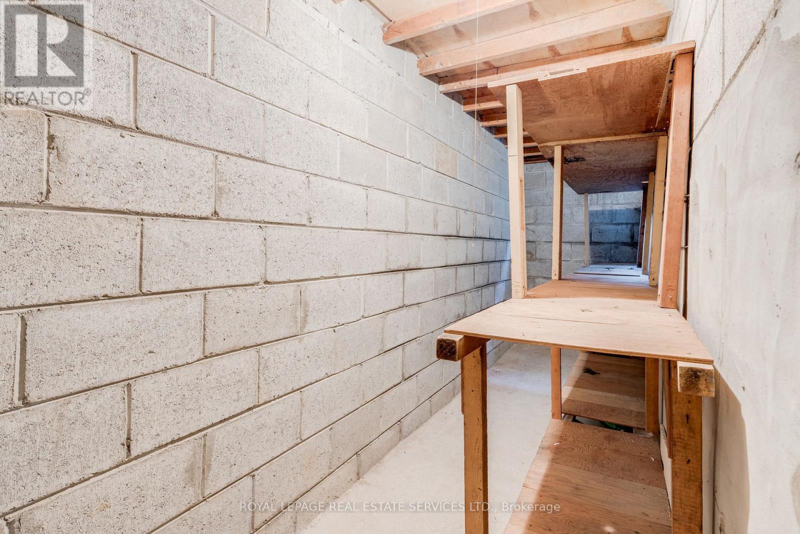 












29 DOVERWOOD COURT

,
Toronto,




Ontario
M2M2G6

