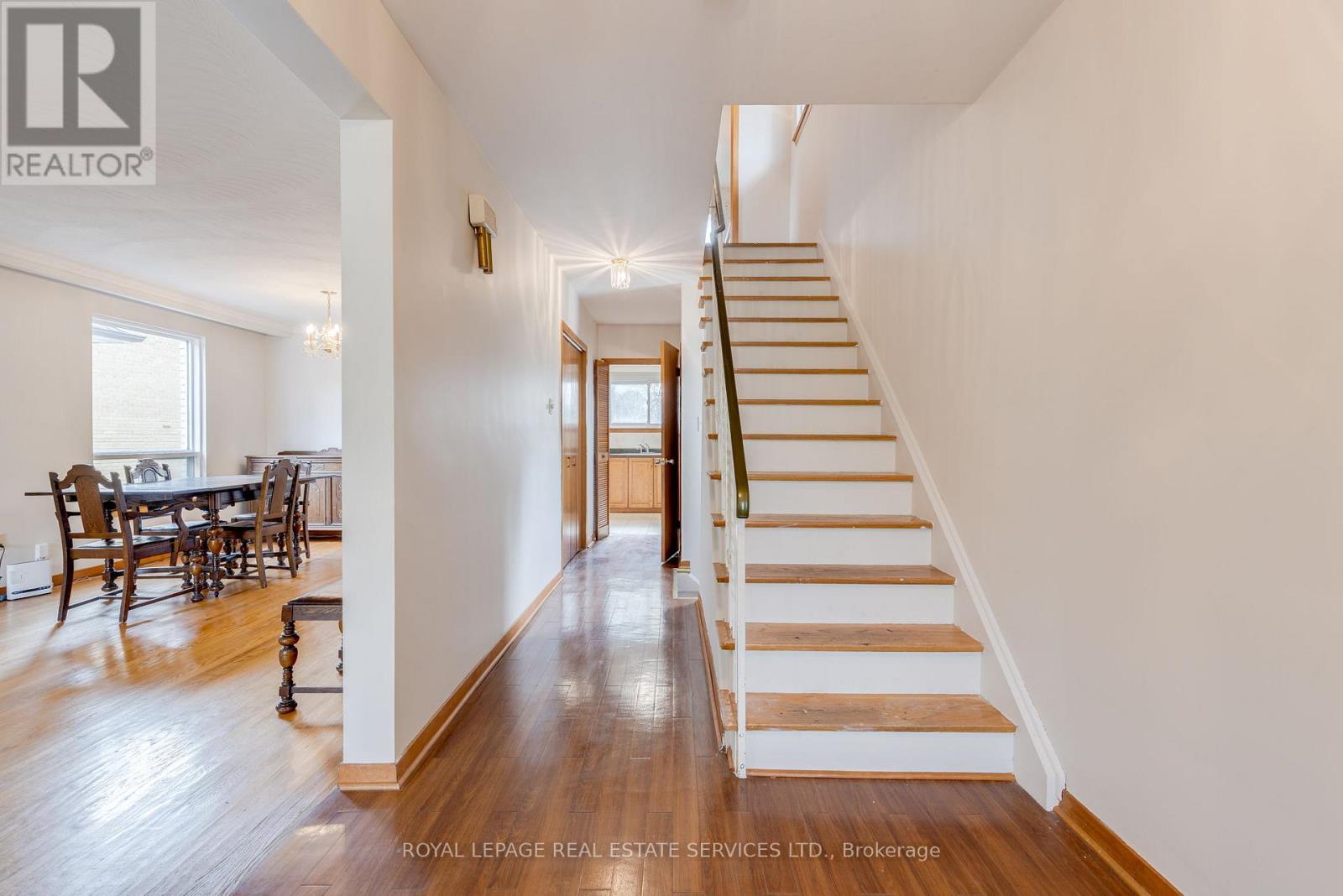 












29 DOVERWOOD COURT

,
Toronto,




Ontario
M2M2G6

