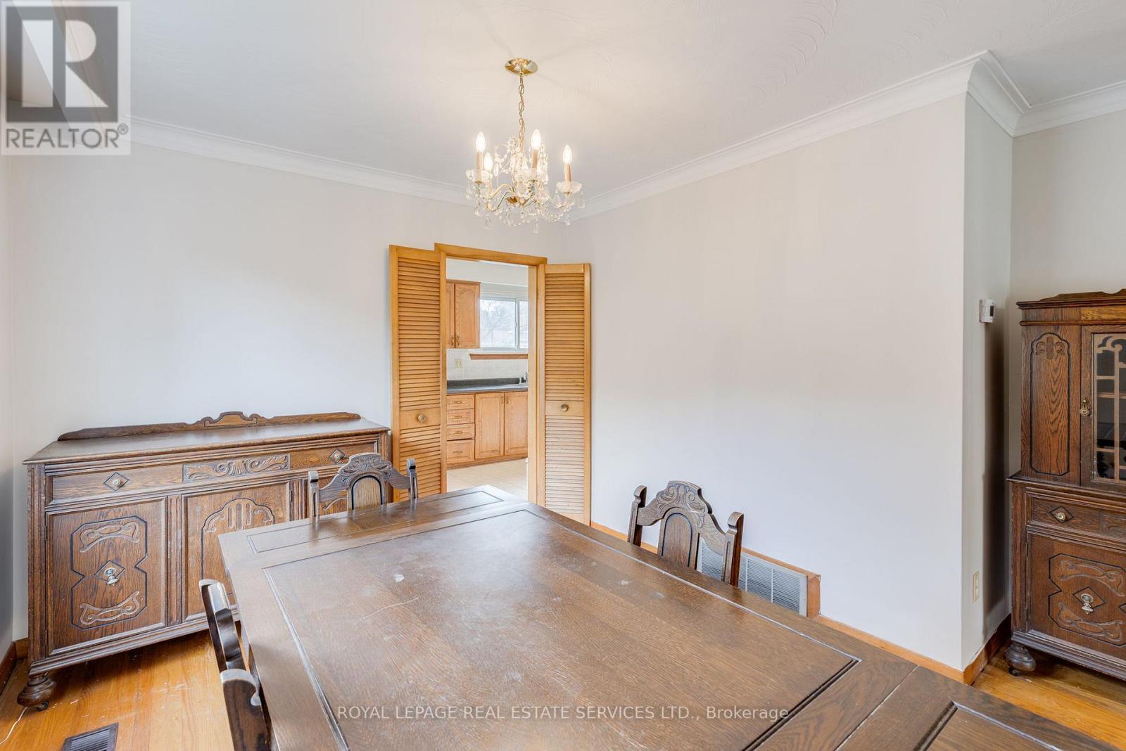 












29 DOVERWOOD COURT

,
Toronto,




Ontario
M2M2G6

