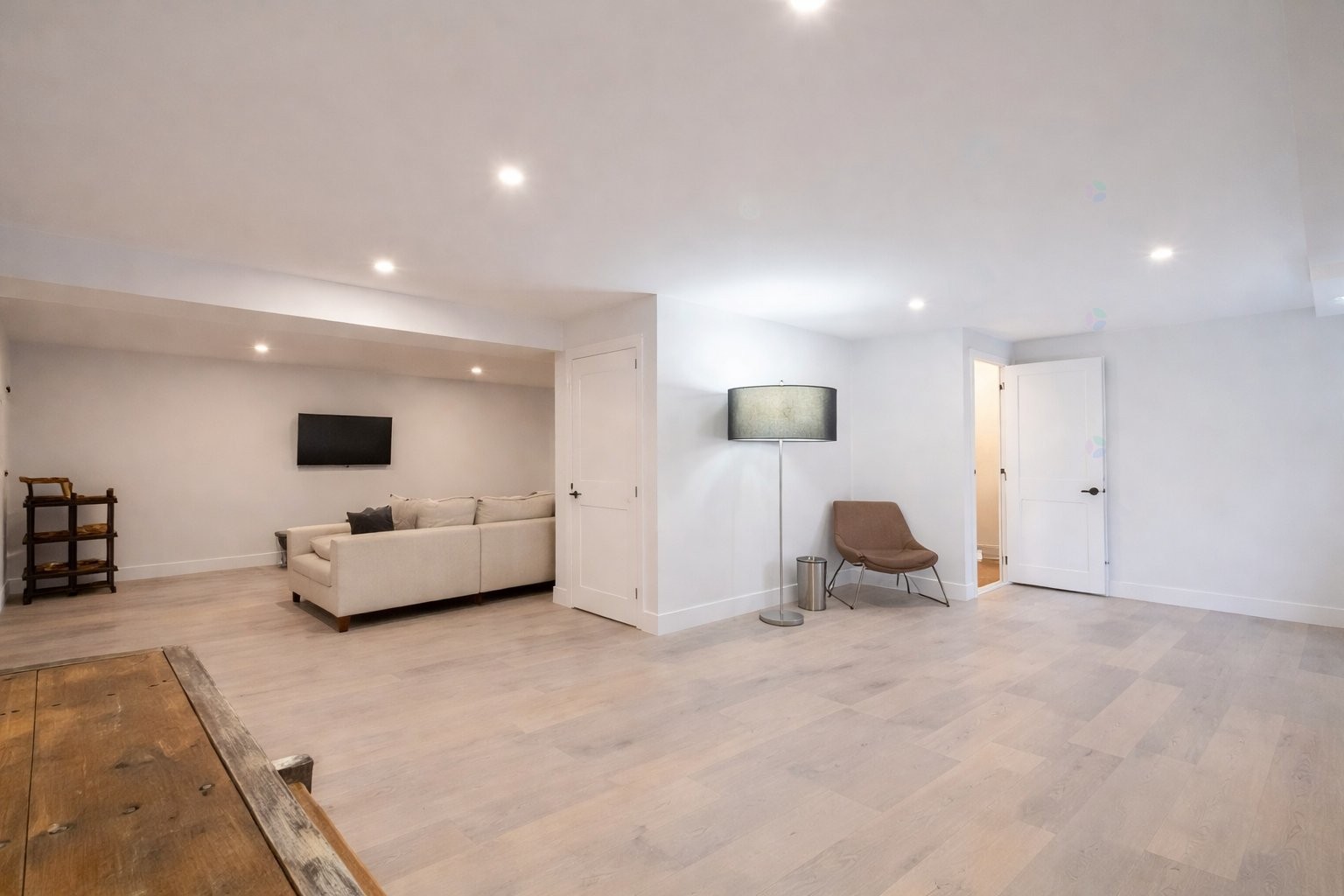 









275


Rue des Grands-Pics

,
Saint-Colomban,




QC
J5K0H7

