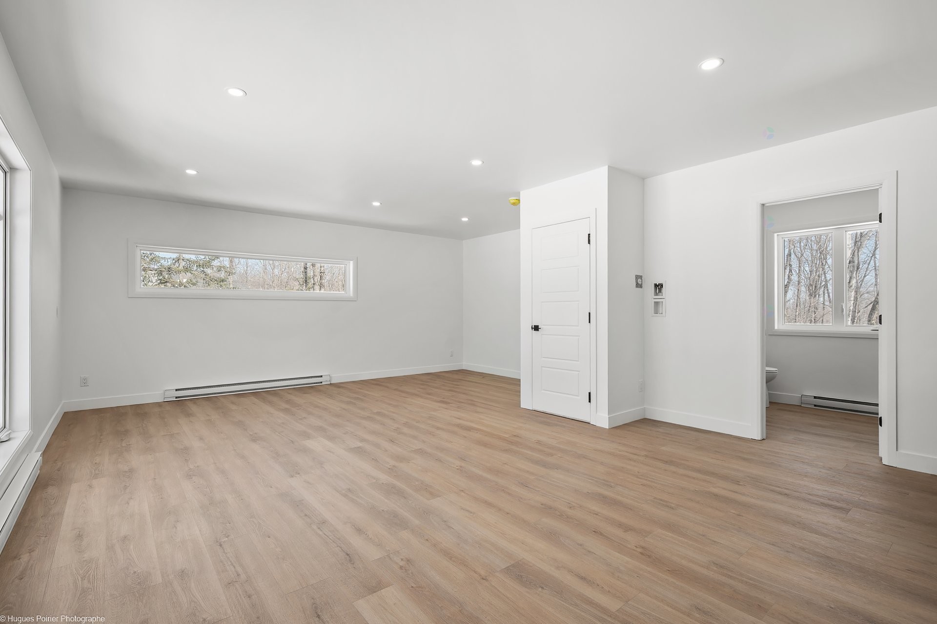 









275


Rue des Grands-Pics

,
Saint-Colomban,




QC
J5K0H7

