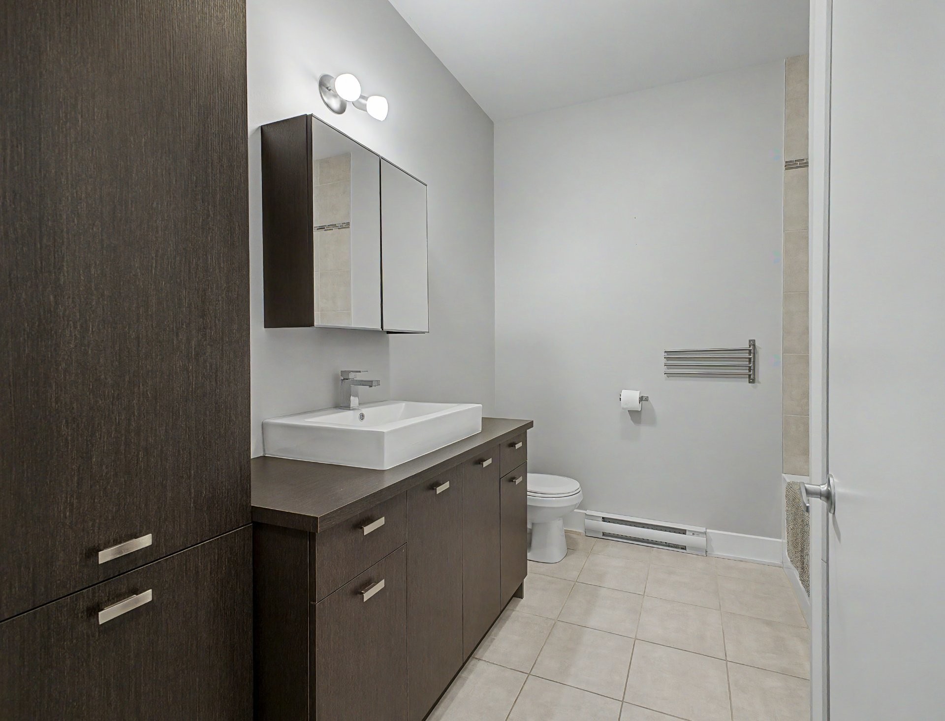 









1460


Rue Gaston-Véronneau 

, 202,
Longueuil (Le Vieux-Longueuil),




QC
J4N0G9

