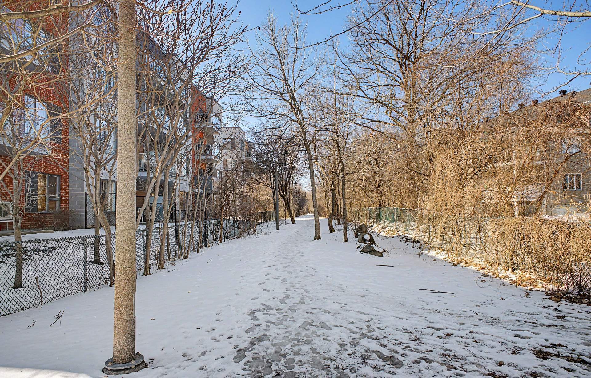 









1460


Rue Gaston-Véronneau 

, 202,
Longueuil (Le Vieux-Longueuil),




QC
J4N0G9

