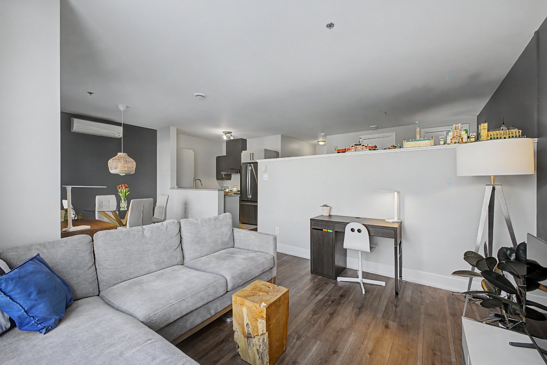 









1460


Rue Gaston-Véronneau 

, 202,
Longueuil (Le Vieux-Longueuil),




QC
J4N0G9

