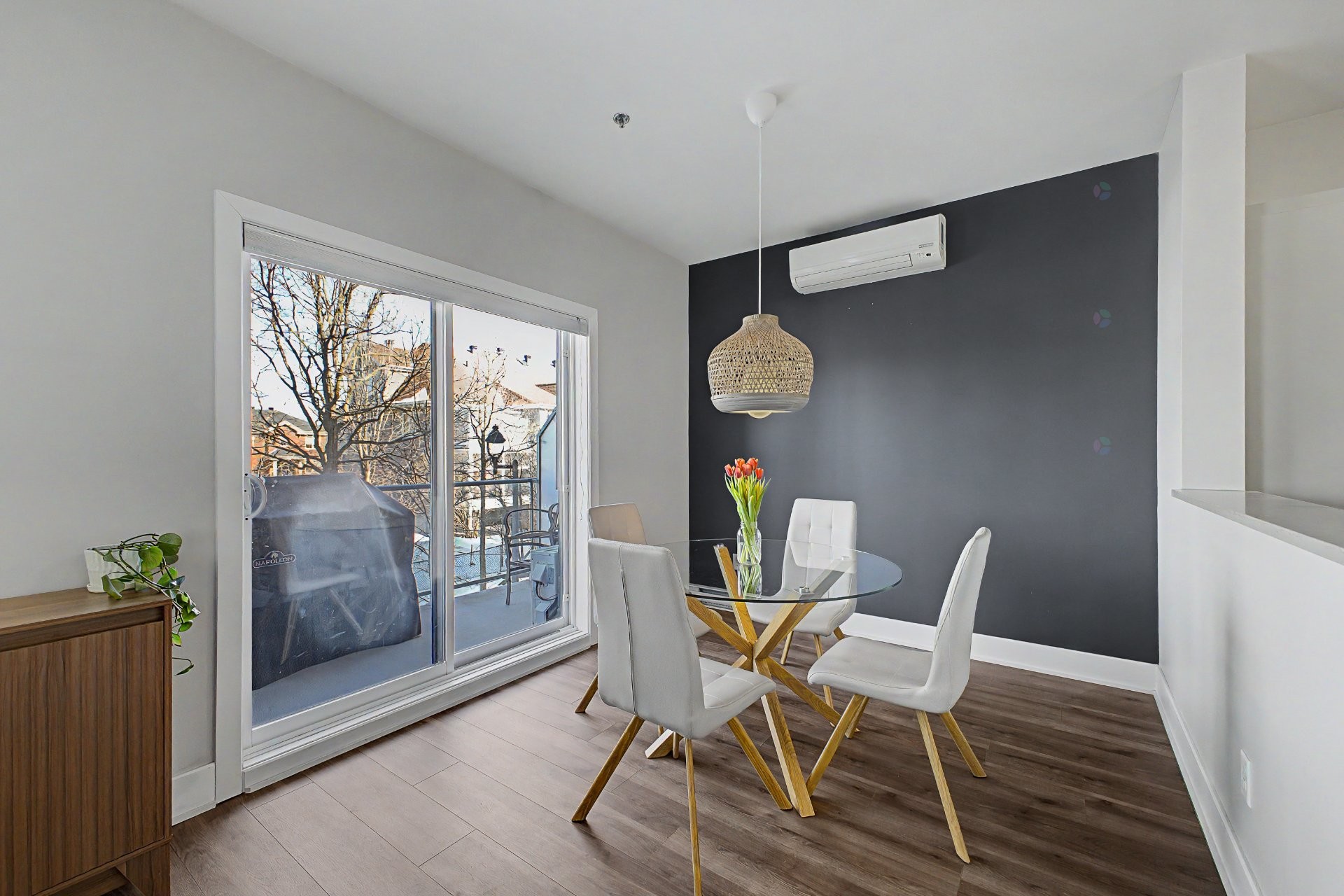 









1460


Rue Gaston-Véronneau 

, 202,
Longueuil (Le Vieux-Longueuil),




QC
J4N0G9

