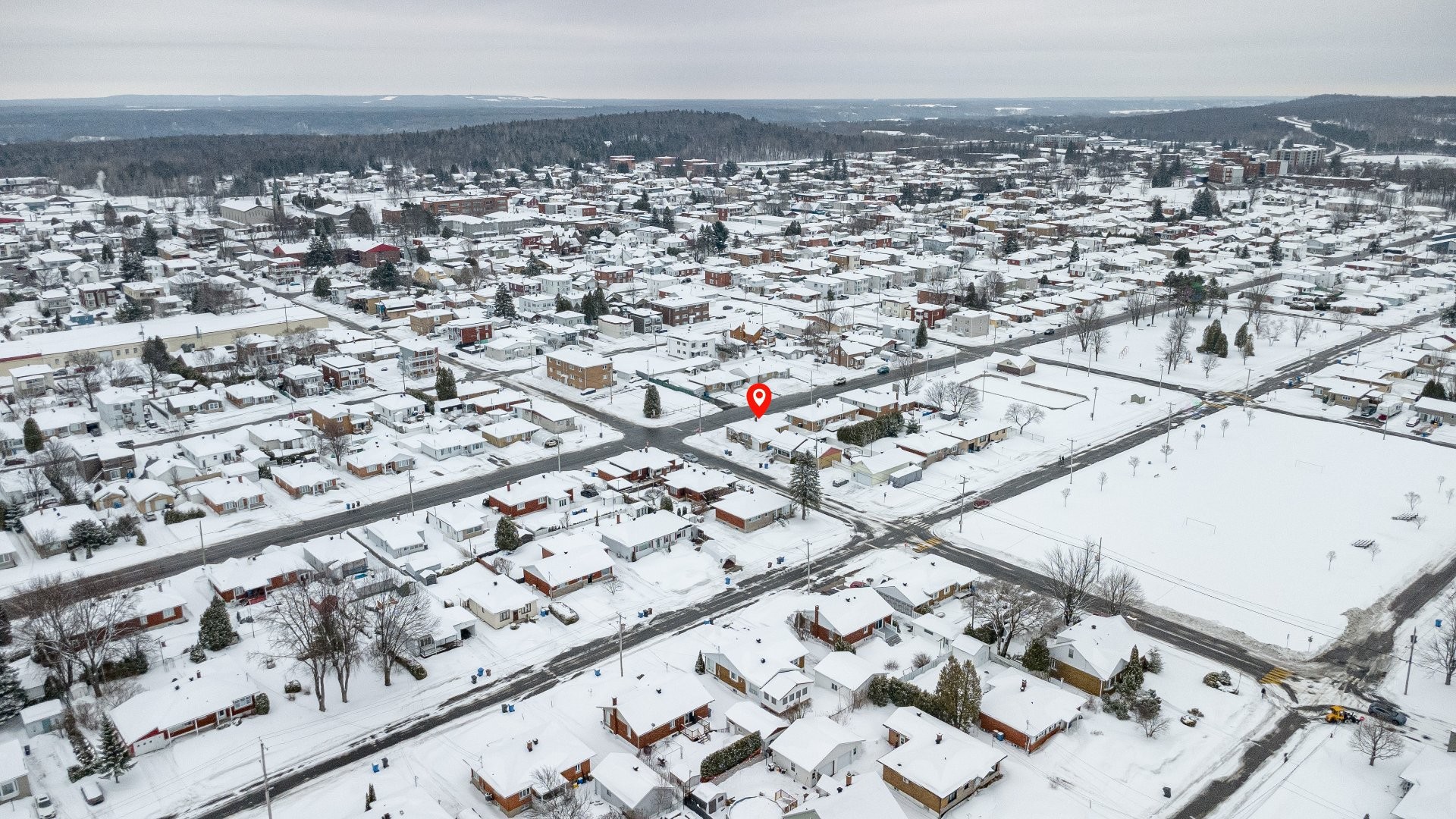 









1011


12e Rue

,
Shawinigan,




QC
G9T4B6

