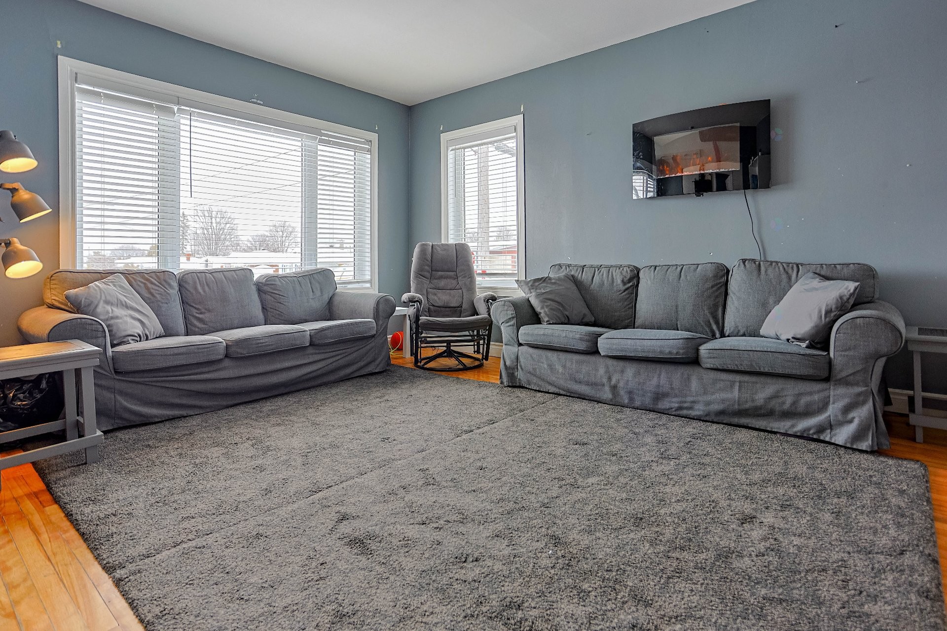 









1011


12e Rue

,
Shawinigan,




QC
G9T4B6

