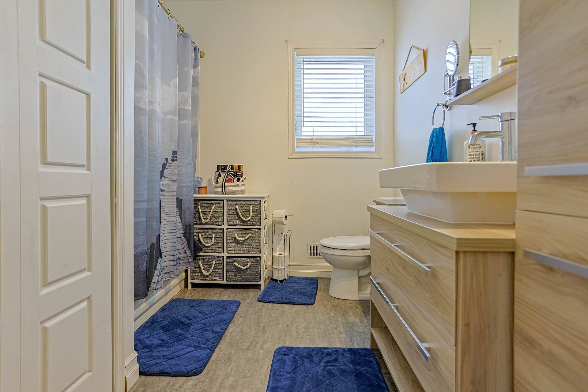 









1011


12e Rue

,
Shawinigan,




QC
G9T4B6

