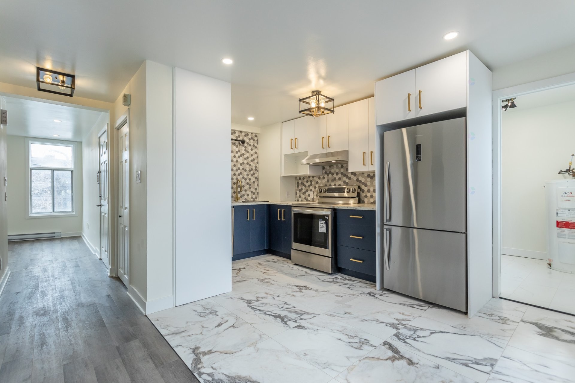 









5212


Rue Notre-Dame O.

,
Montréal (Le Sud-Ouest),




QC
H4C1T3

