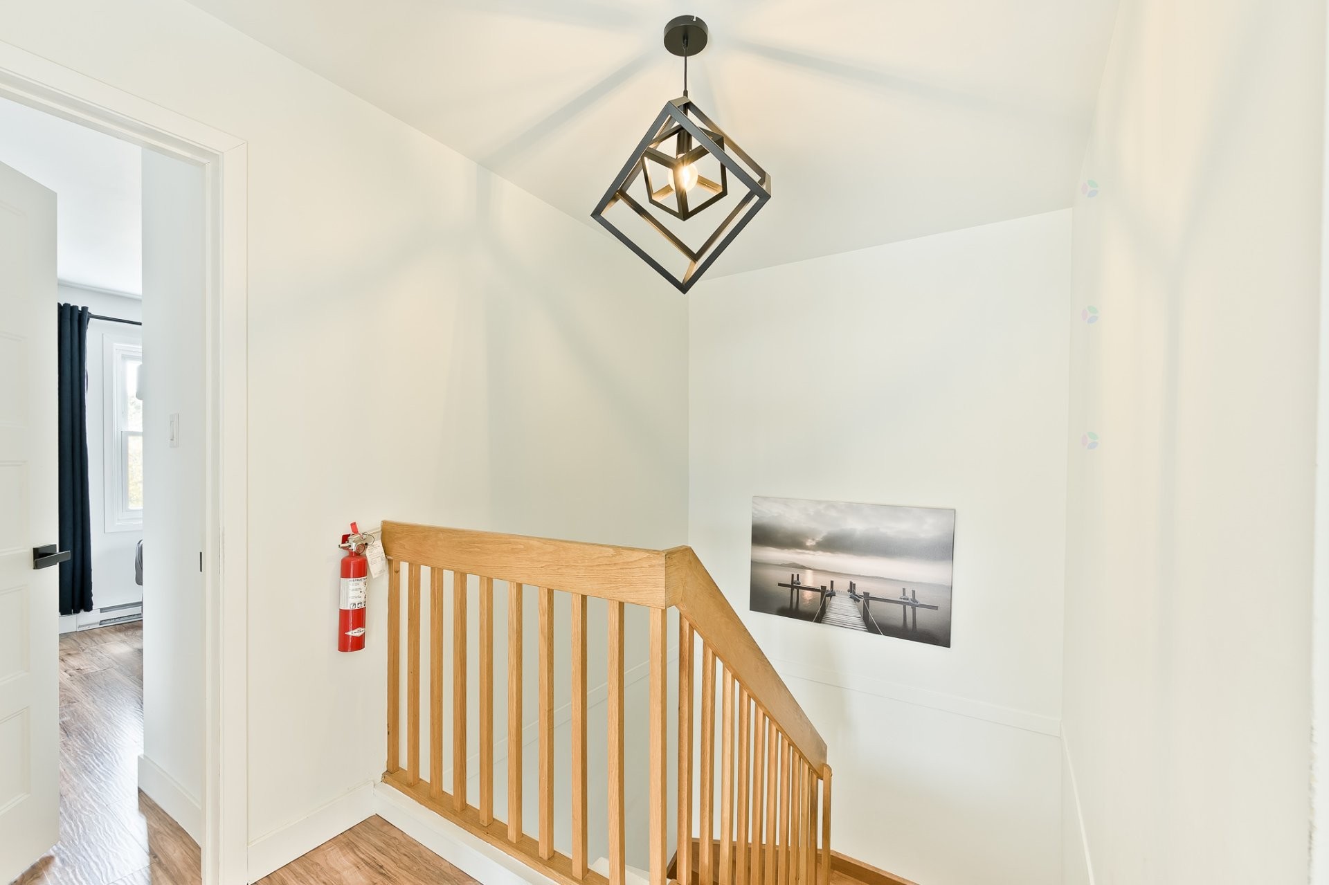 









2210


Place du Village

, 234,
Magog,




QC
J1X5Z2

