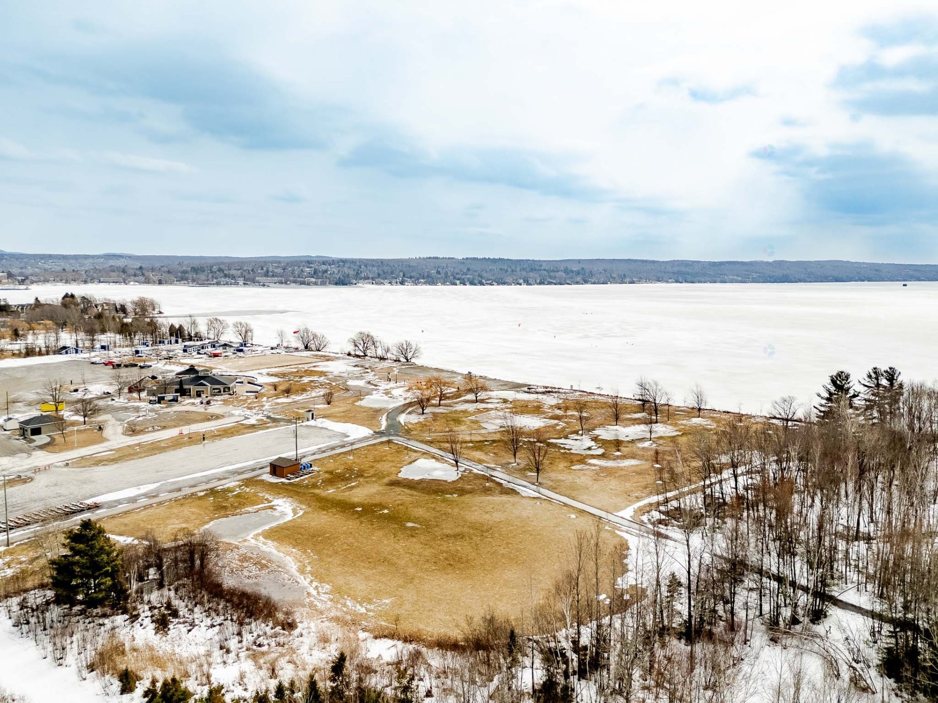 









2210


Place du Village

, 234,
Magog,




QC
J1X5Z2

