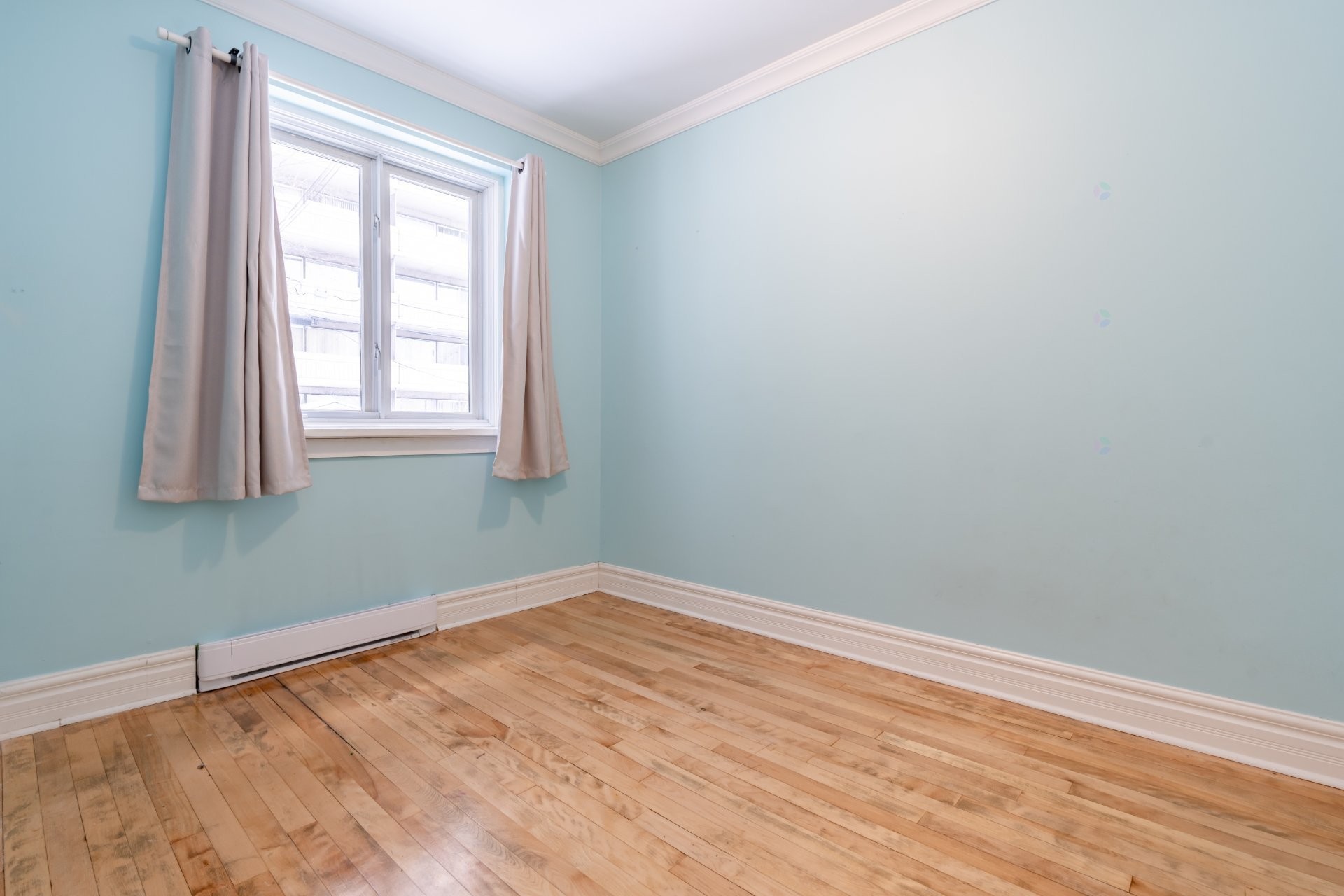 









181


Rue Dufferin

,
Hampstead,




QC
H3X2Y2

