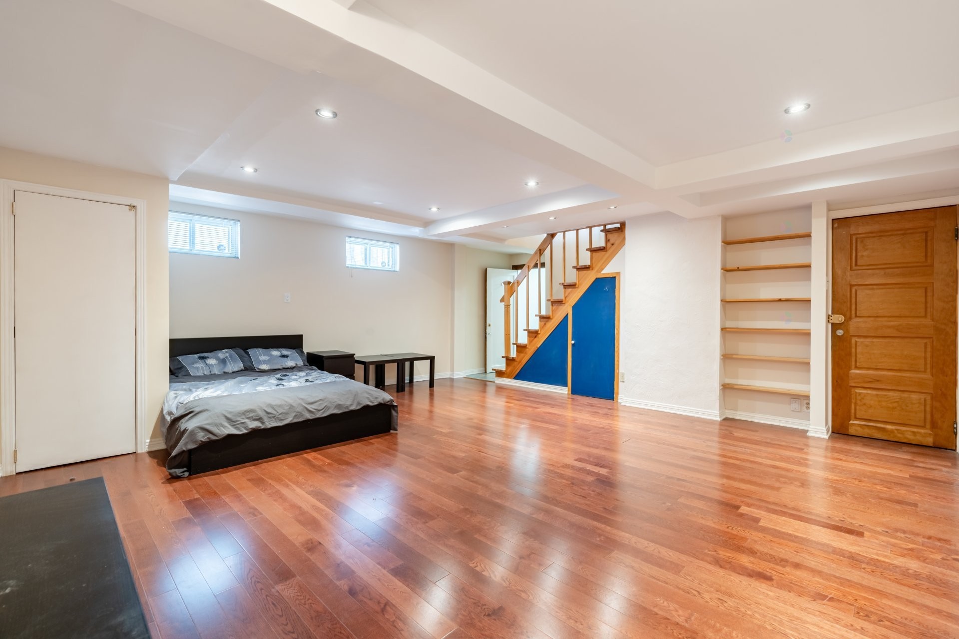 









181


Rue Dufferin

,
Hampstead,




QC
H3X2Y2

