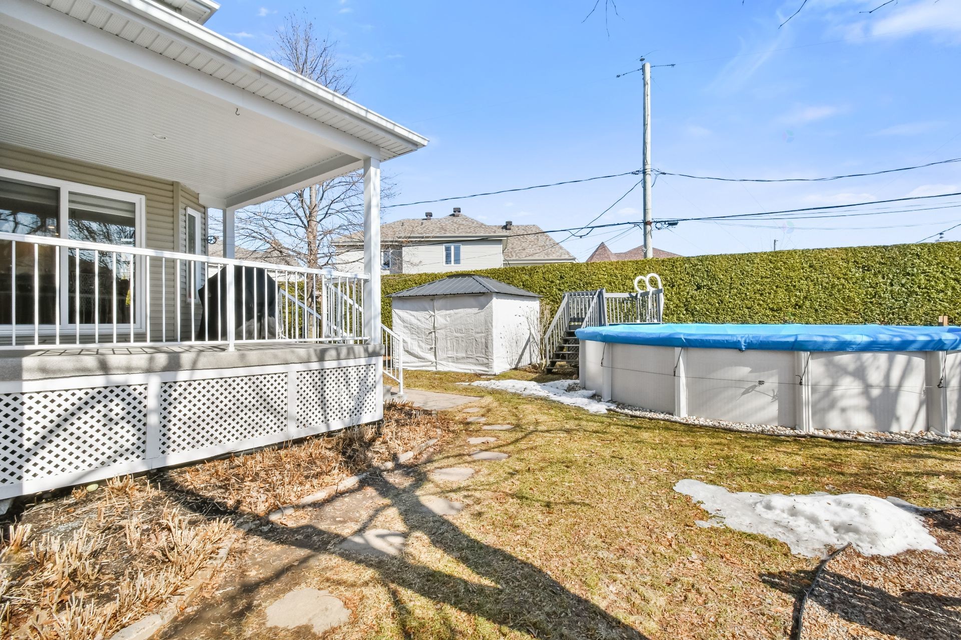 









739


Rue Aragon

,
Beloeil,




QC
J3G6K9

