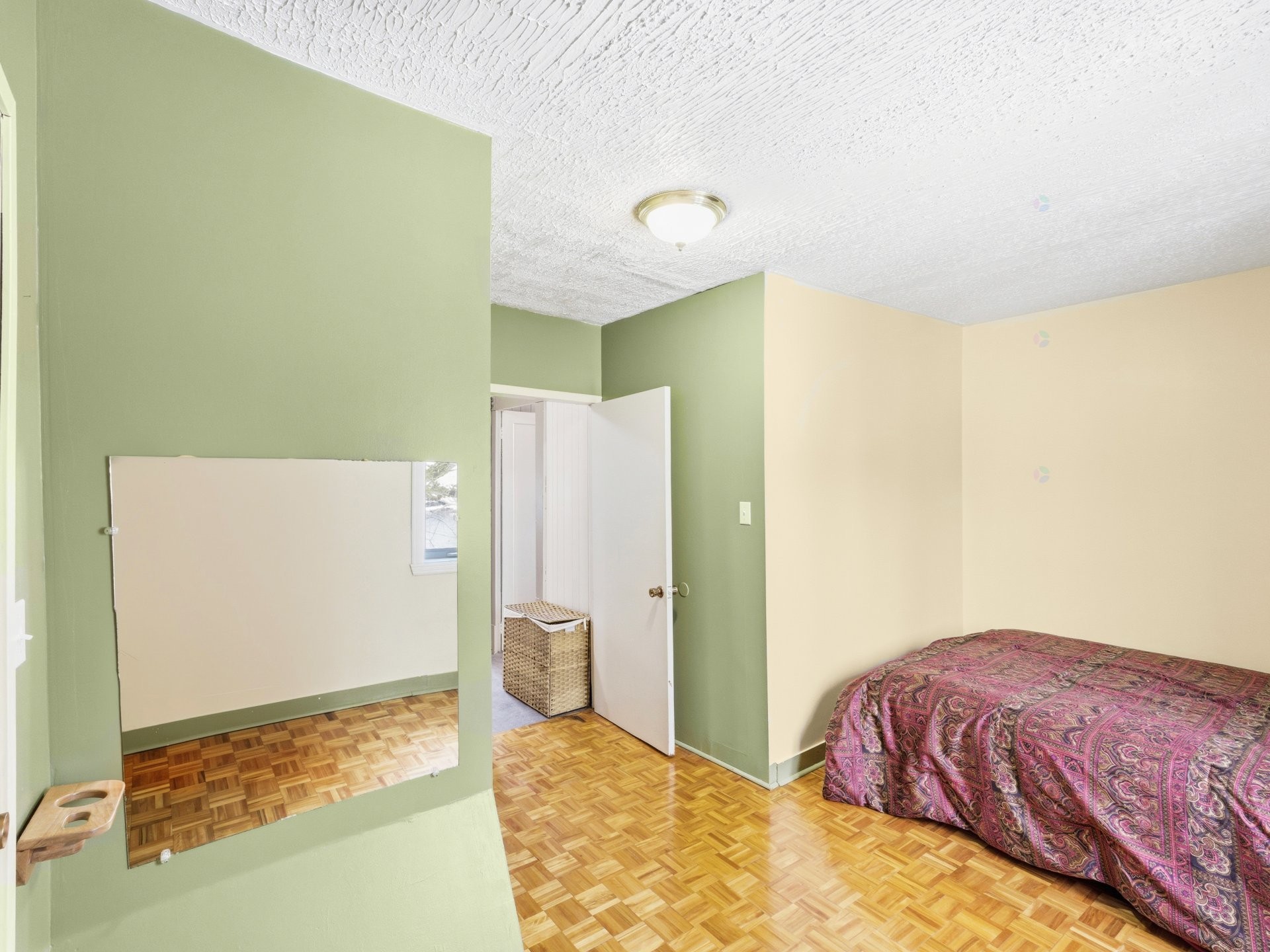 









112


Rue du Pont

,
Saint-Ludger,




QC
G0M1W0

