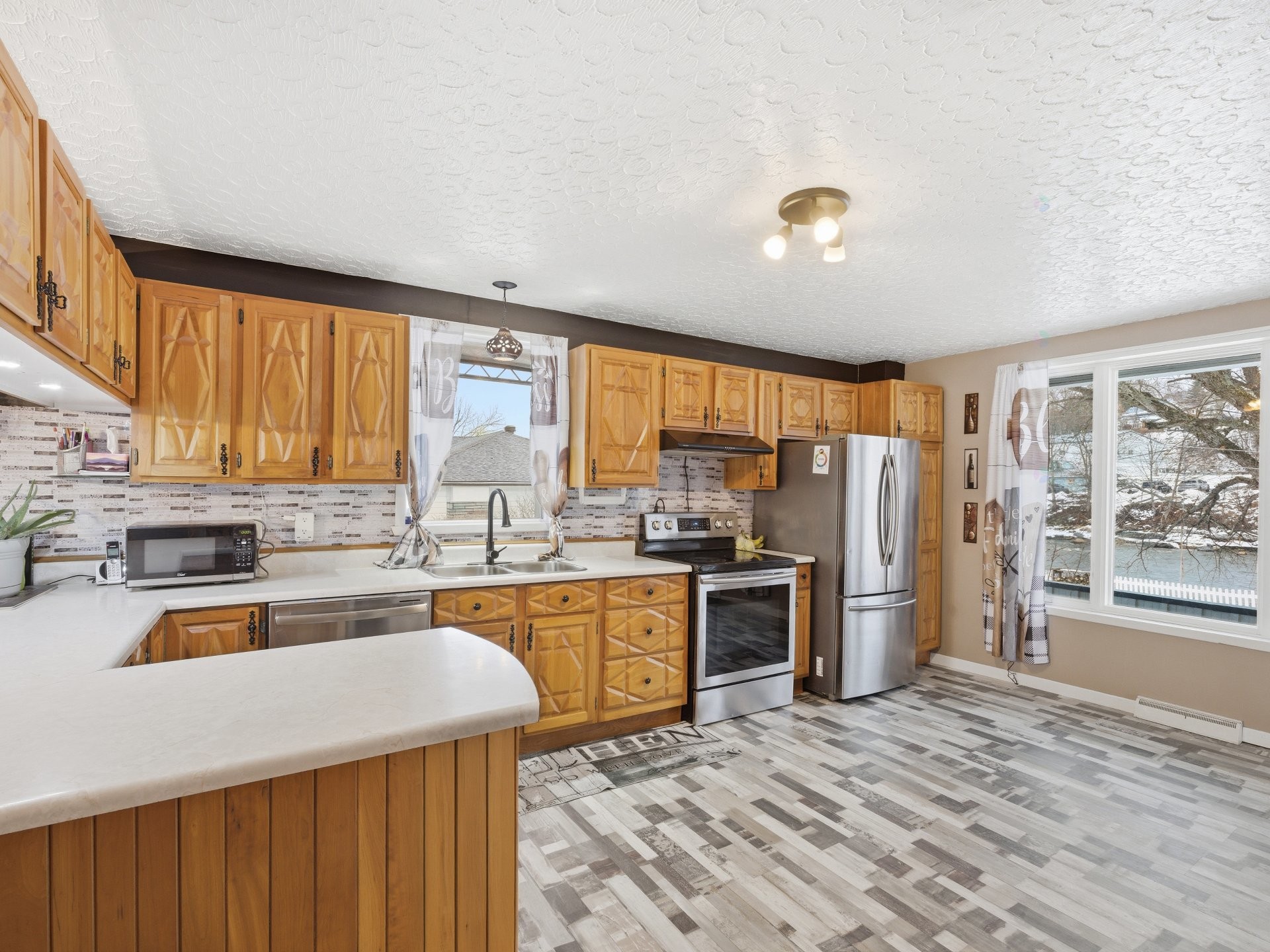 









112


Rue du Pont

,
Saint-Ludger,




QC
G0M1W0

