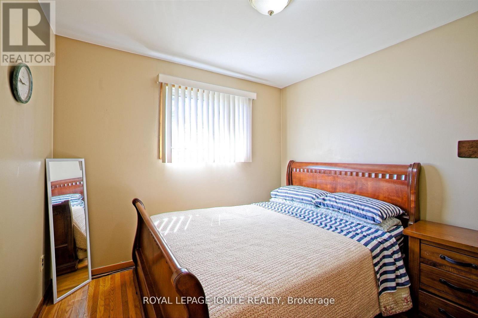 












3350 LEHIGH CRESCENT W

,
Mississauga,




Ontario
L4T1W8

