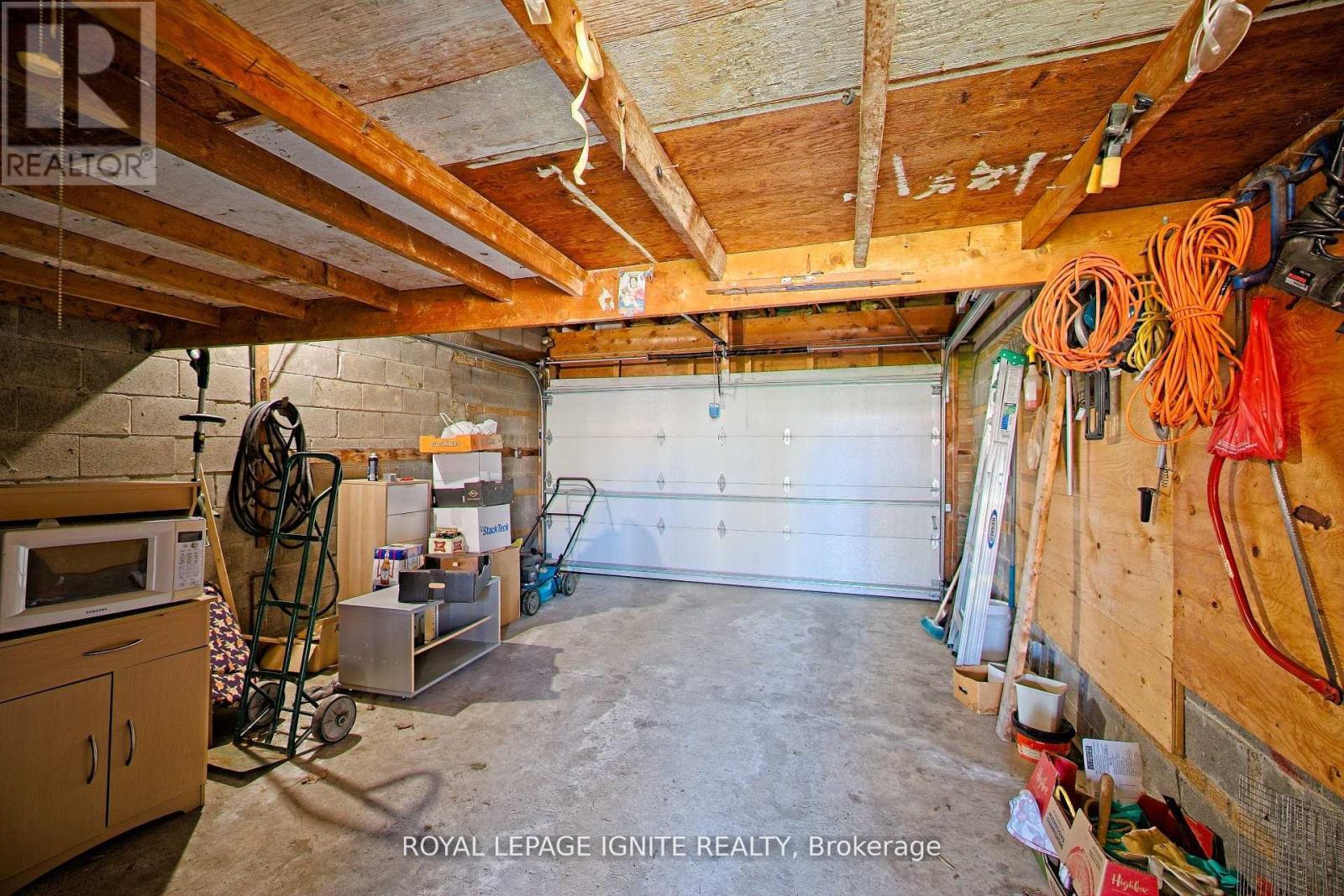 












3350 LEHIGH CRESCENT W

,
Mississauga,




Ontario
L4T1W8

