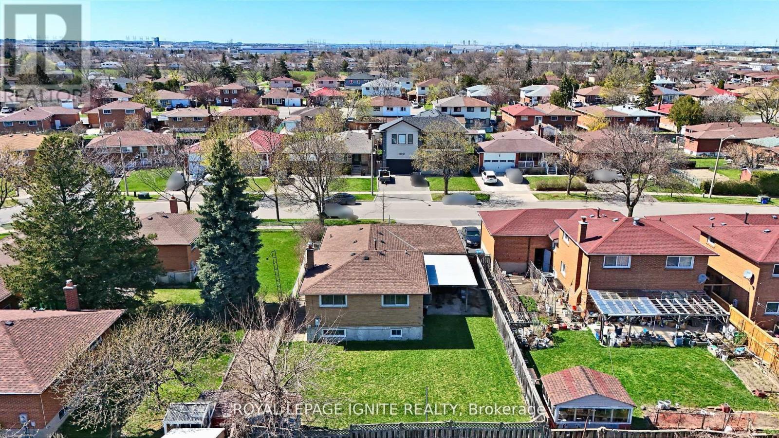 












3350 LEHIGH CRESCENT W

,
Mississauga,




Ontario
L4T1W8

